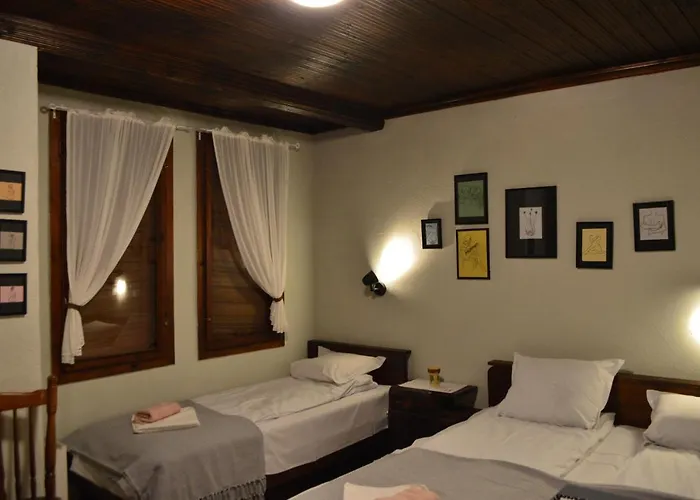 Yakusha - якуша, * Shiroka Luka (Smolyan)