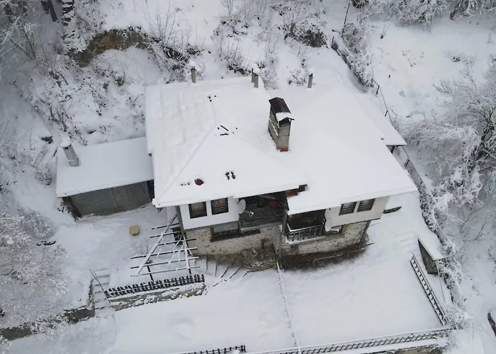 Holiday home Yakusha - якуша,